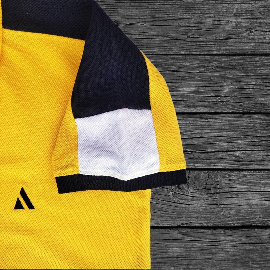 Men stylish T Shirt Yellow With Navy Shoulder cut