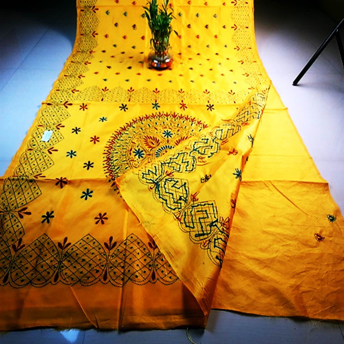 Parbani Women Elegant Pure Bangalore Silk Saree with Nakshi Katha Stic –  PARBANI